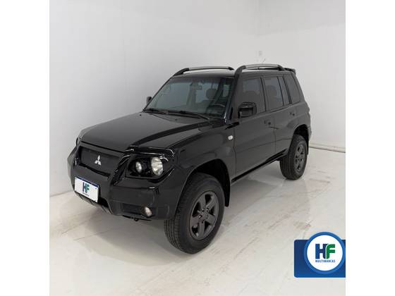 MITSUBISHI PAJERO TR4 2.0 4X4 16V 140CV FLEX 4P AUTOMÁTICO MITSUBISHI PAJERO TR4 2.0 4X4 16V 140CV FLEX 4P AUTOMÁTICO